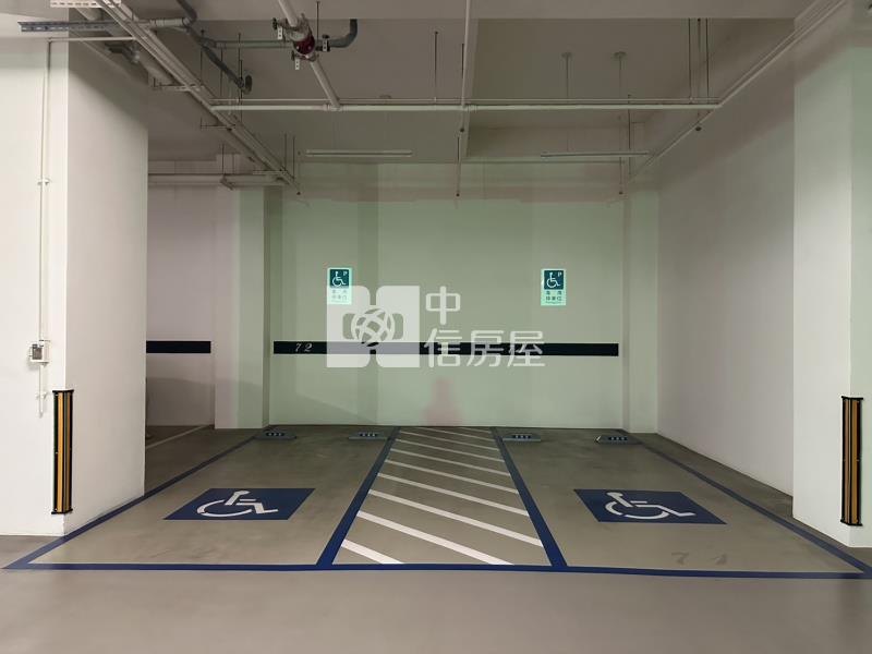森謙苑面公園樹海美景稀有三房平車房屋室內格局與周邊環境