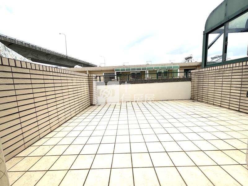 【奔馳】羅丹美墅房屋室內格局與周邊環境
