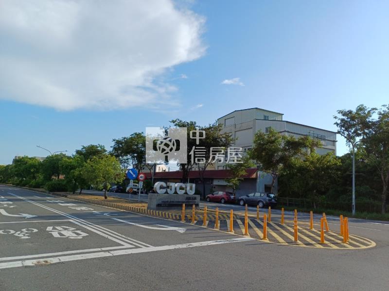 阿蓮近高鐵溫室美農地房屋室內格局與周邊環境