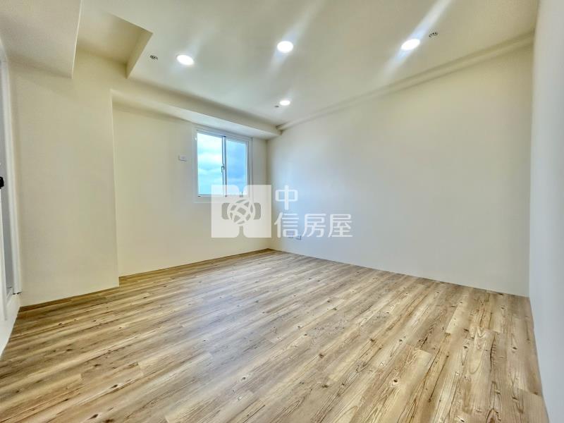 北區稀有電梯四房+車位房屋室內格局與周邊環境
