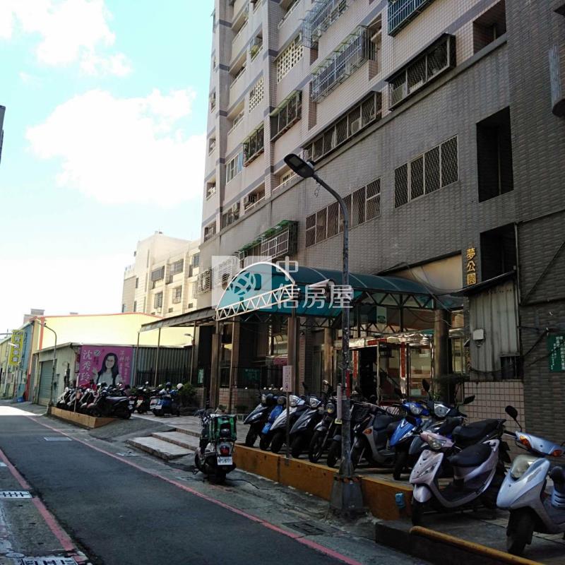 三民正興國中美3房房屋室內格局與周邊環境