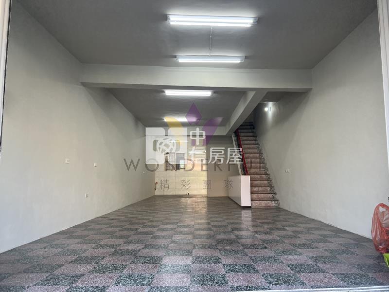 [京采]中豐路馬自達透天房屋室內格局與周邊環境