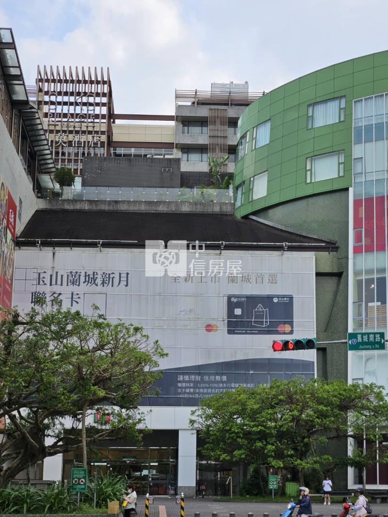 宜蘭市中心商業區店住房屋室內格局與周邊環境