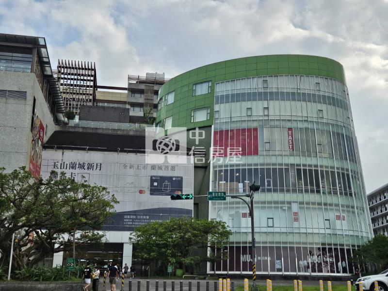 宜蘭市中心商業區店住房屋室內格局與周邊環境