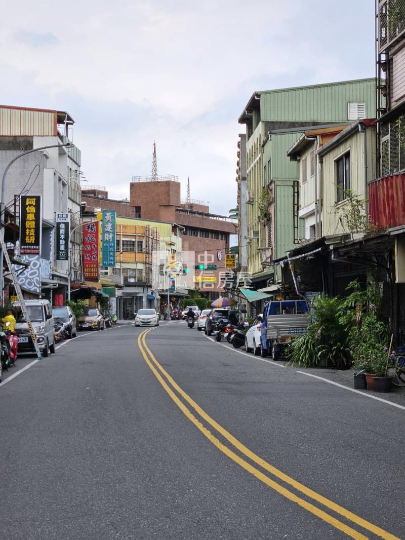 宜蘭市中心商業區店住房屋室內格局與周邊環境