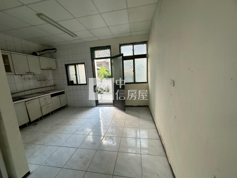 龍潭第二交流道大透天房屋室內格局與周邊環境
