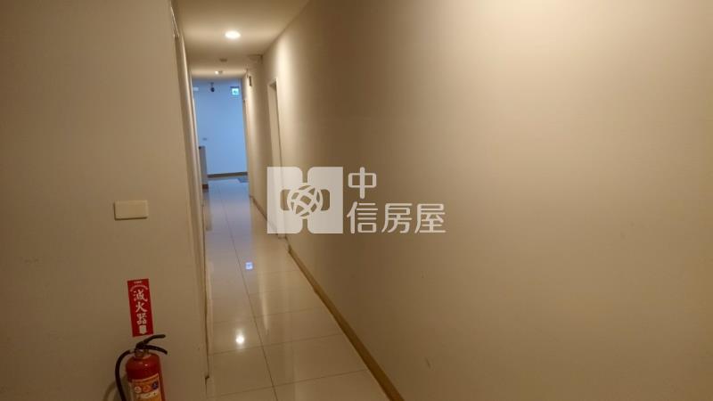 三角窗高投報店面房屋室內格局與周邊環境