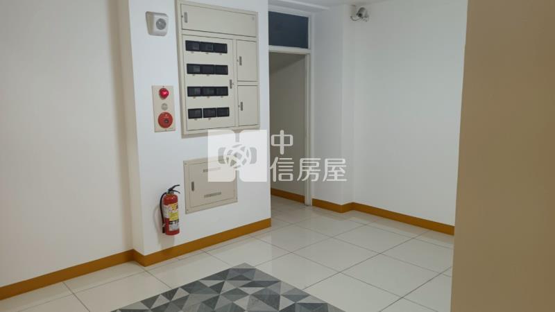 三角窗高投報店面房屋室內格局與周邊環境