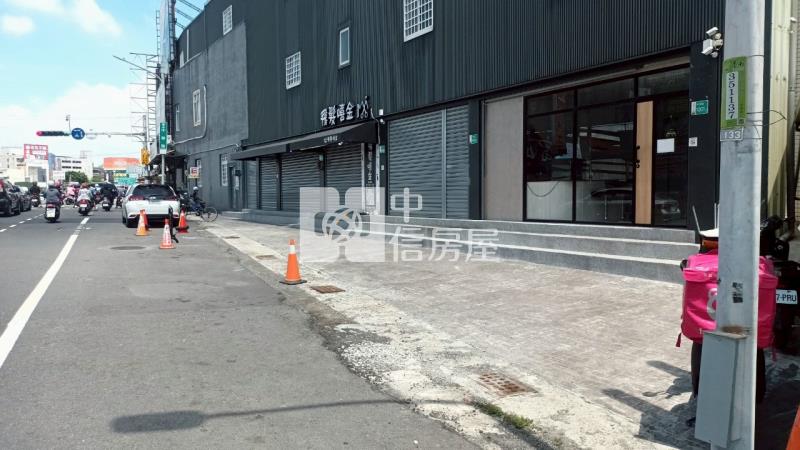 三角窗高投報店面房屋室內格局與周邊環境