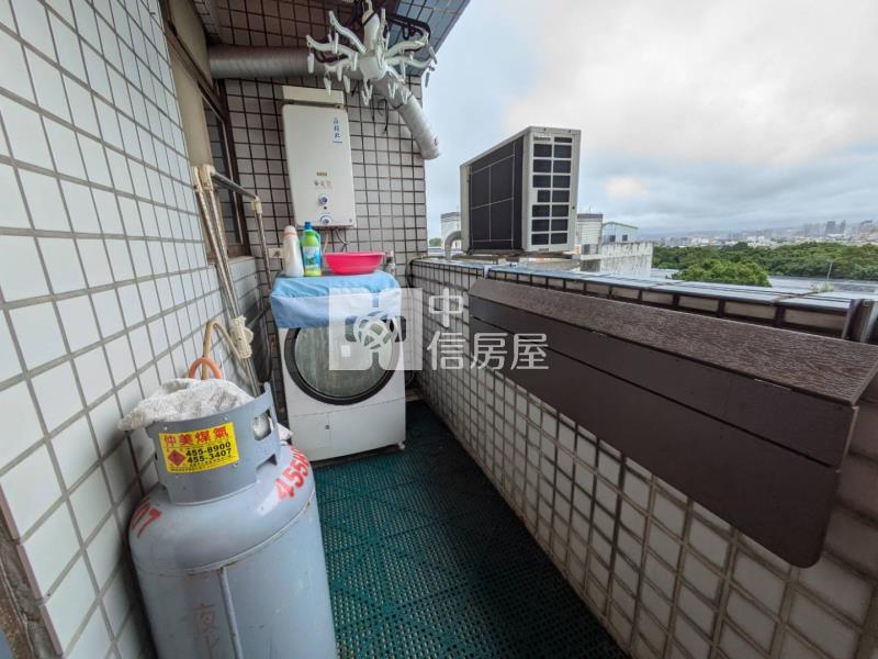 內壢高中、大華庭閣，電梯邊間美3房房屋室內格局與周邊環境