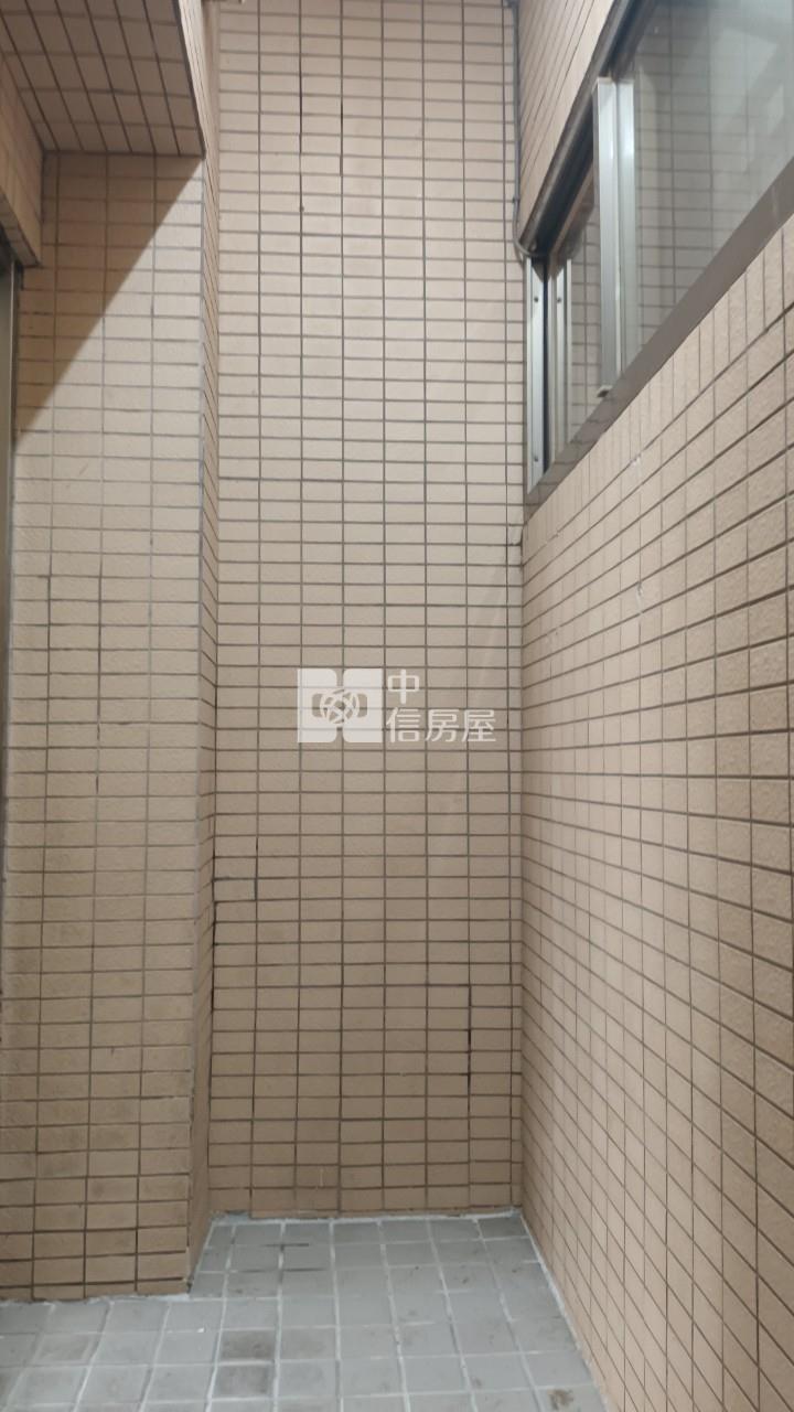 長億城店舖+車位房屋室內格局與周邊環境