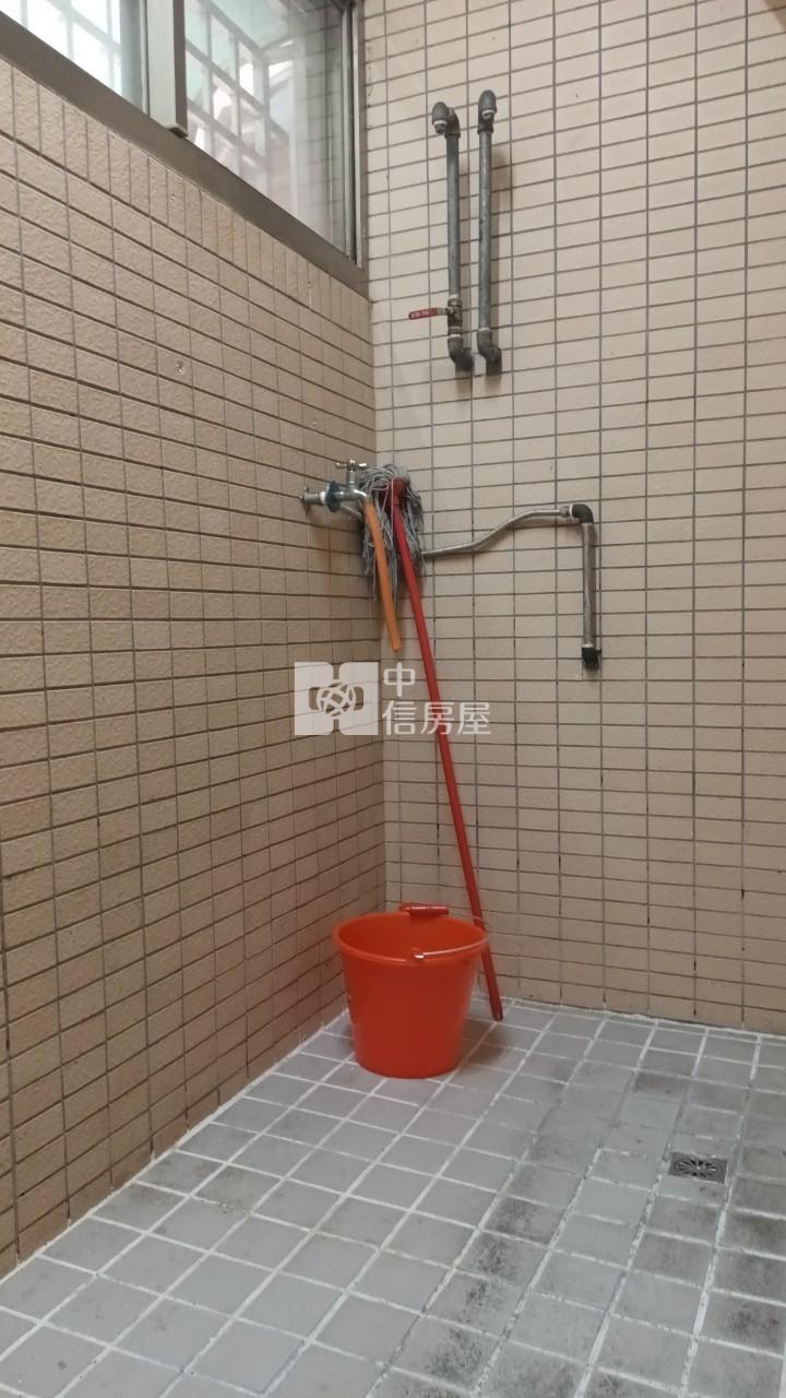 長億城店舖+車位房屋室內格局與周邊環境