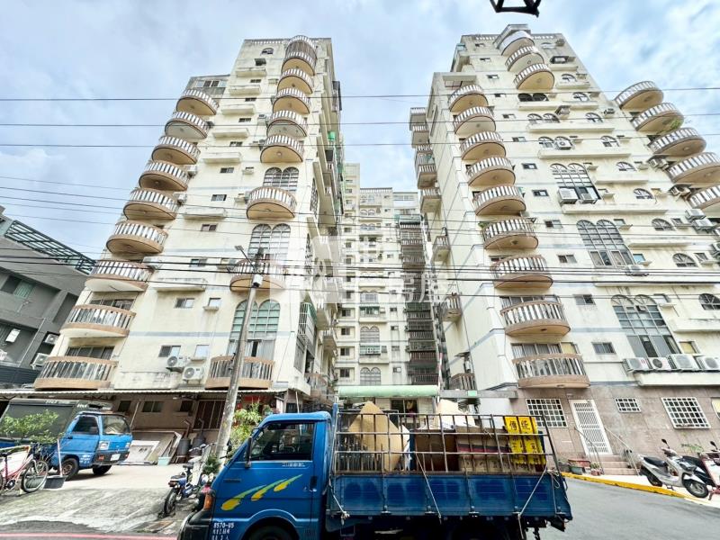 軍和街收租高投報8套房房屋室內格局與周邊環境