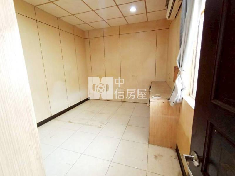 龍岡路康貝特旁低總價透天(中信卓越團隊)房屋室內格局與周邊環境