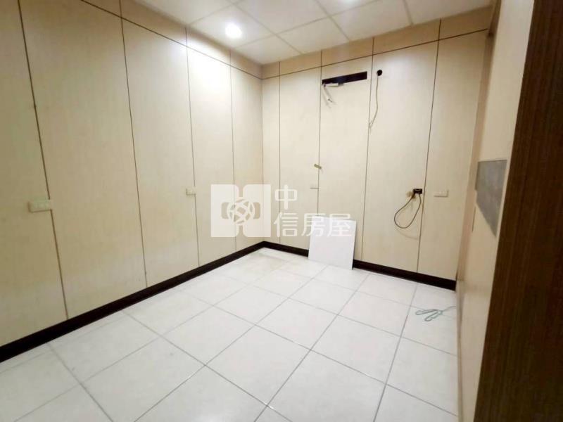 龍岡路康貝特旁低總價透天(中信卓越團隊)房屋室內格局與周邊環境