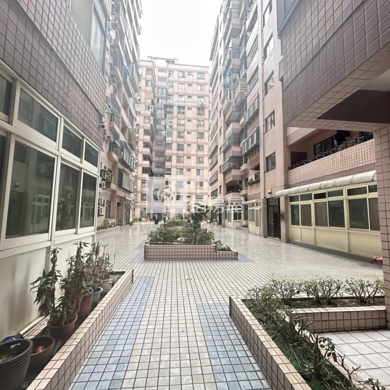 【奔馳】國寶江山3房房屋室內格局與周邊環境
