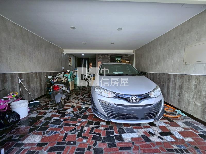 安南 l 國安街大面寬整新六房透天房屋室內格局與周邊環境