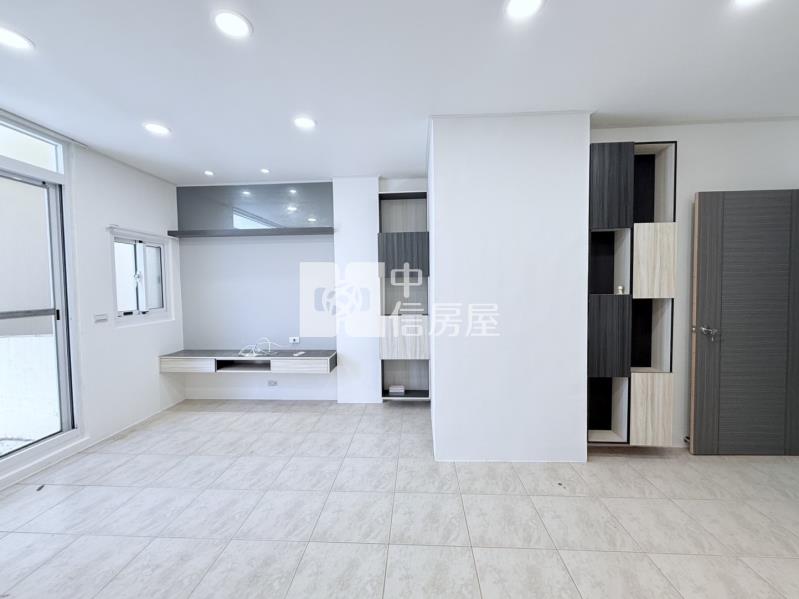 大港國小店住合一透天房屋室內格局與周邊環境