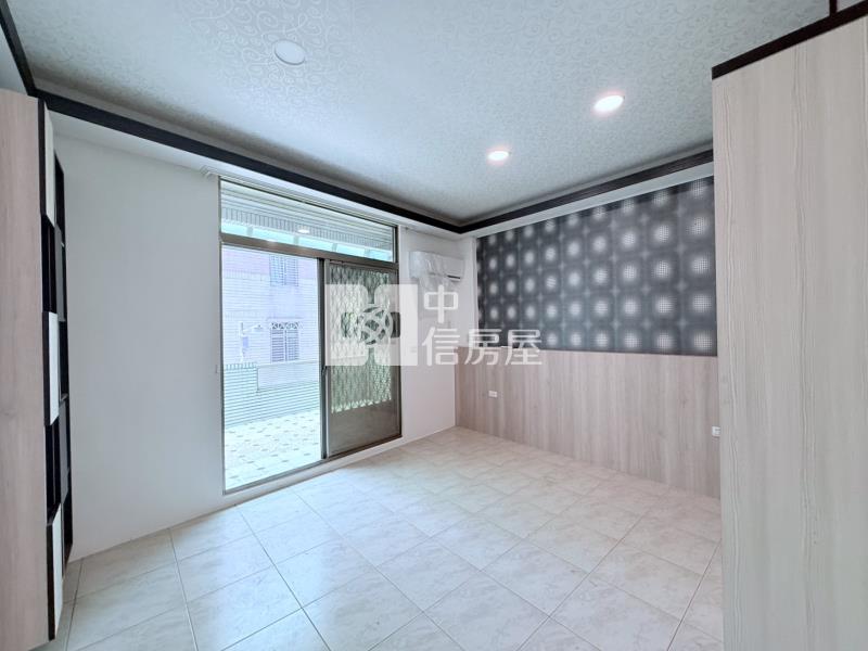 大港國小店住合一透天房屋室內格局與周邊環境