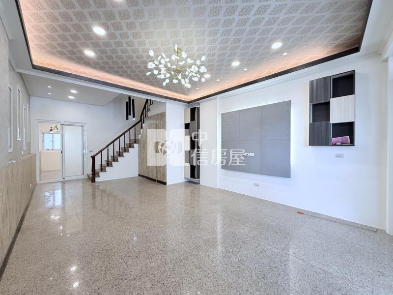 大港國小店住合一透天房屋室內格局與周邊環境