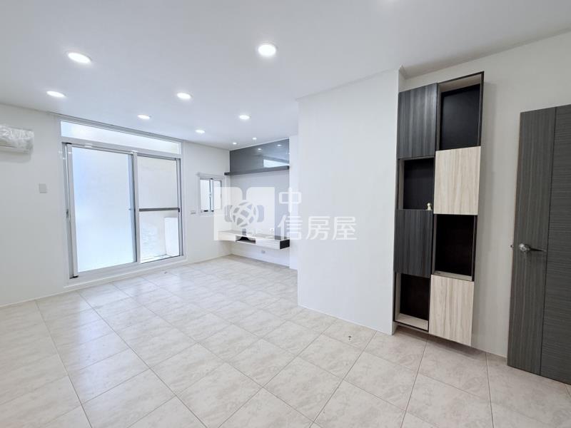 大港國小店住合一透天房屋室內格局與周邊環境