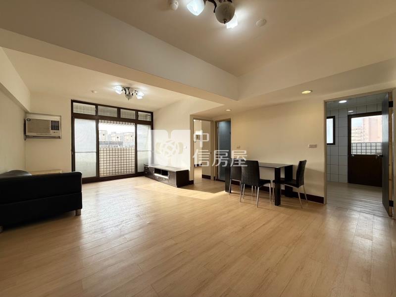 龍岡錢櫃大樓美裝三房房屋室內格局與周邊環境