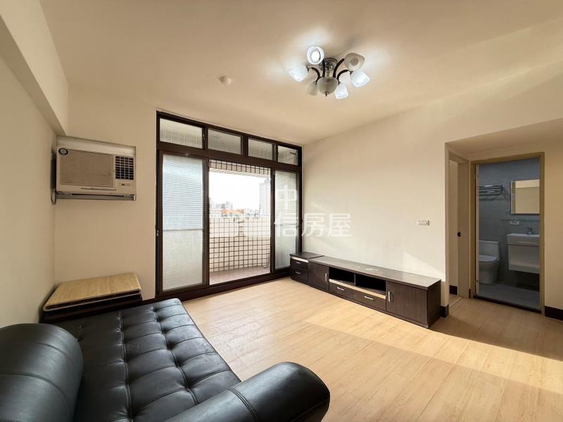 龍岡錢櫃大樓美裝三房房屋室內格局與周邊環境