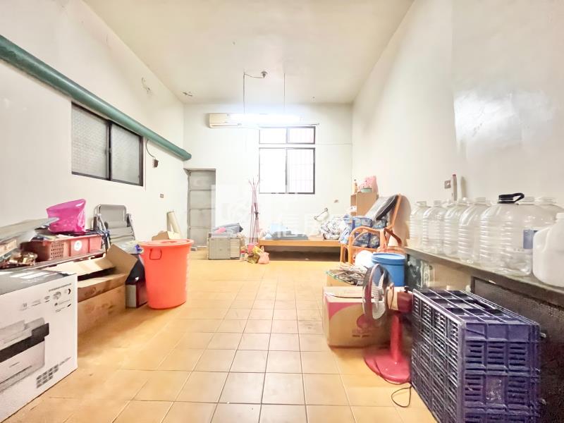 崇倫國中稀有孝親透天房屋室內格局與周邊環境