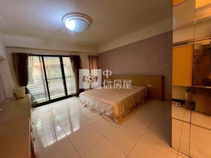 近交流道旁羅丹美墅透天房屋室內格局與周邊環境
