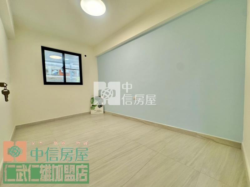 右昌商圈面寬公寓一樓房屋室內格局與周邊環境