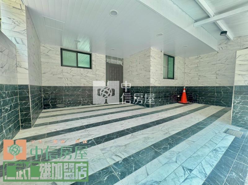 右昌商圈面寬公寓一樓房屋室內格局與周邊環境