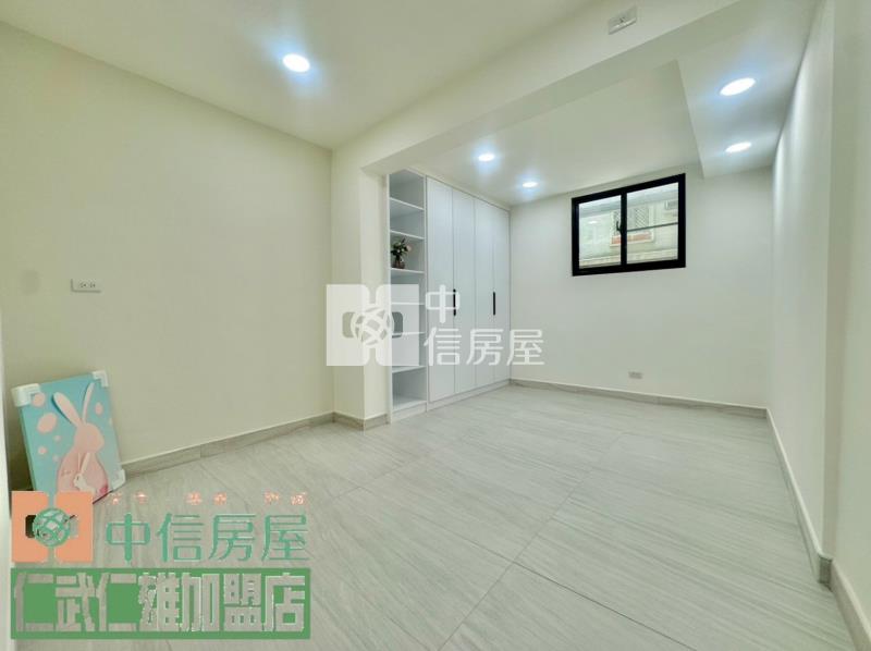 右昌商圈面寬公寓一樓房屋室內格局與周邊環境