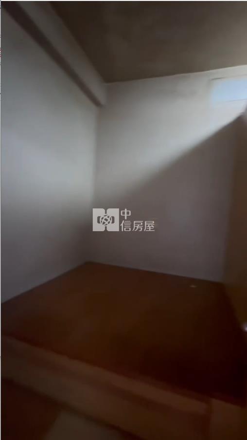 屏東仁和村近枋寮國小學區大地坪透天(水底寮) 門口停車 租不如買房屋室內格局與周邊環境