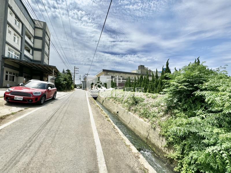 近61西部濱海快速公路一般農房屋室內格局與周邊環境