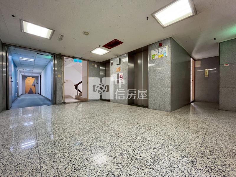 進化路國產都心統領高樓層低總價商辦房屋室內格局與周邊環境