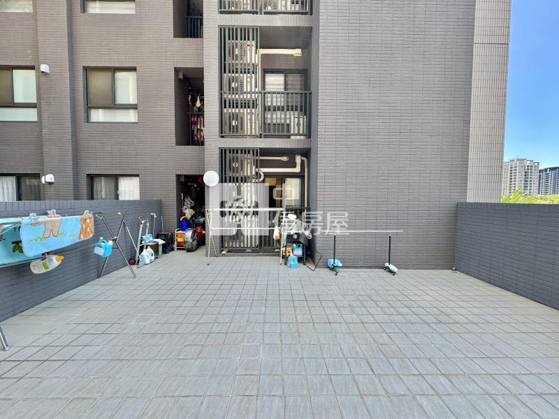 總太2020打通戶5房大露臺雙平車房屋室內格局與周邊環境