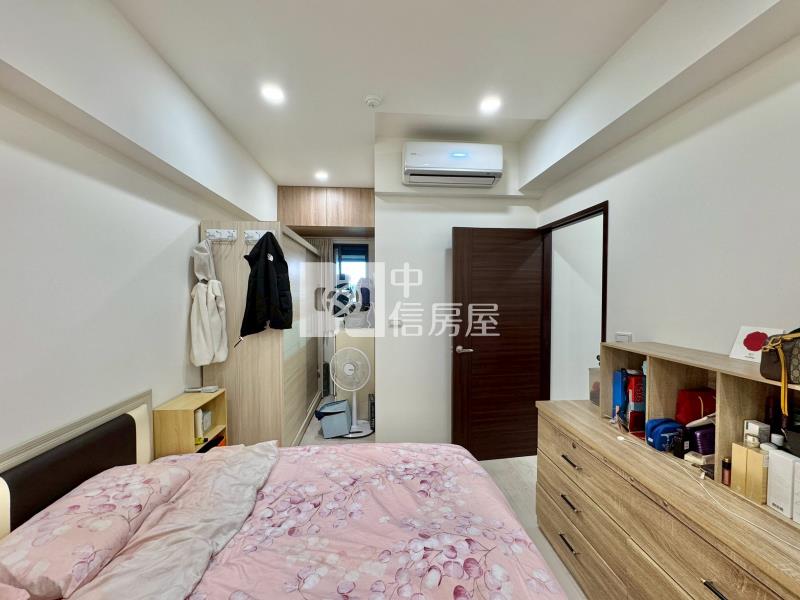 總太2020打通戶5房大露臺雙平車房屋室內格局與周邊環境