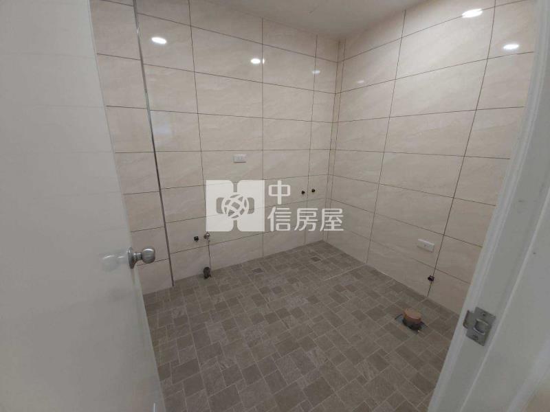 文化商圈超值大透天房屋室內格局與周邊環境
