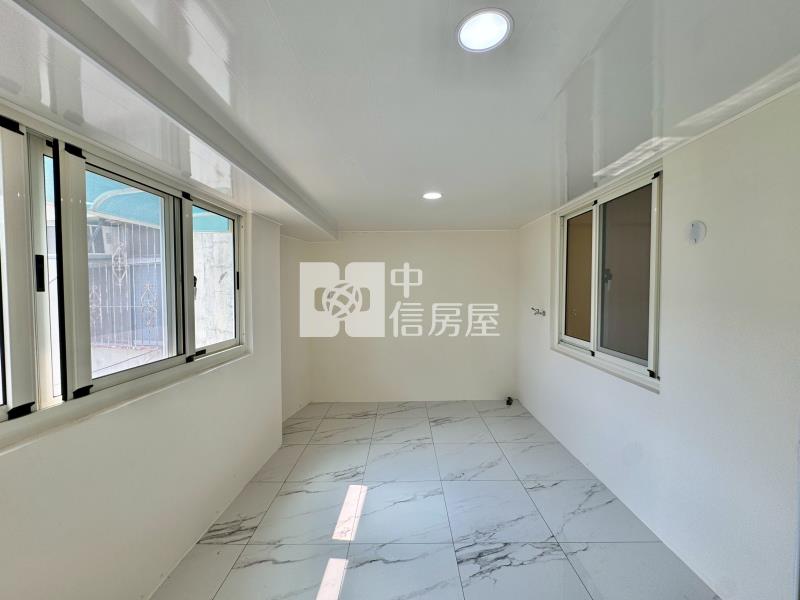 宜欣國小超大二樓三房美寓房屋室內格局與周邊環境