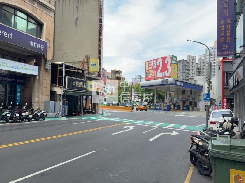 黃金地段.溪橋段大面寬(44米)農地房屋室內格局與周邊環境