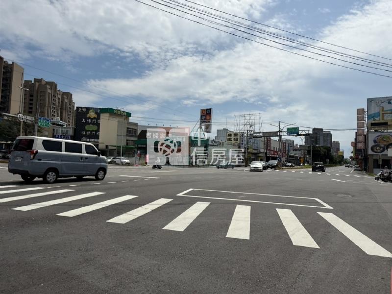 黃金地段.溪橋段大面寬(44米)農地房屋室內格局與周邊環境