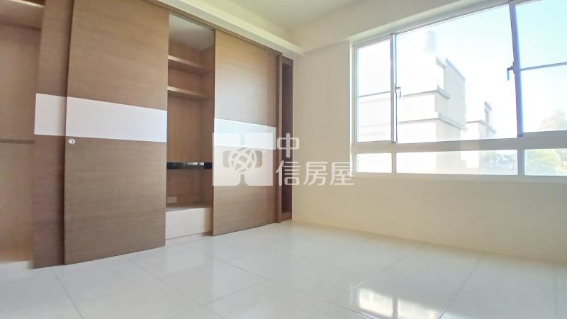 66快速道旁美別墅房屋室內格局與周邊環境