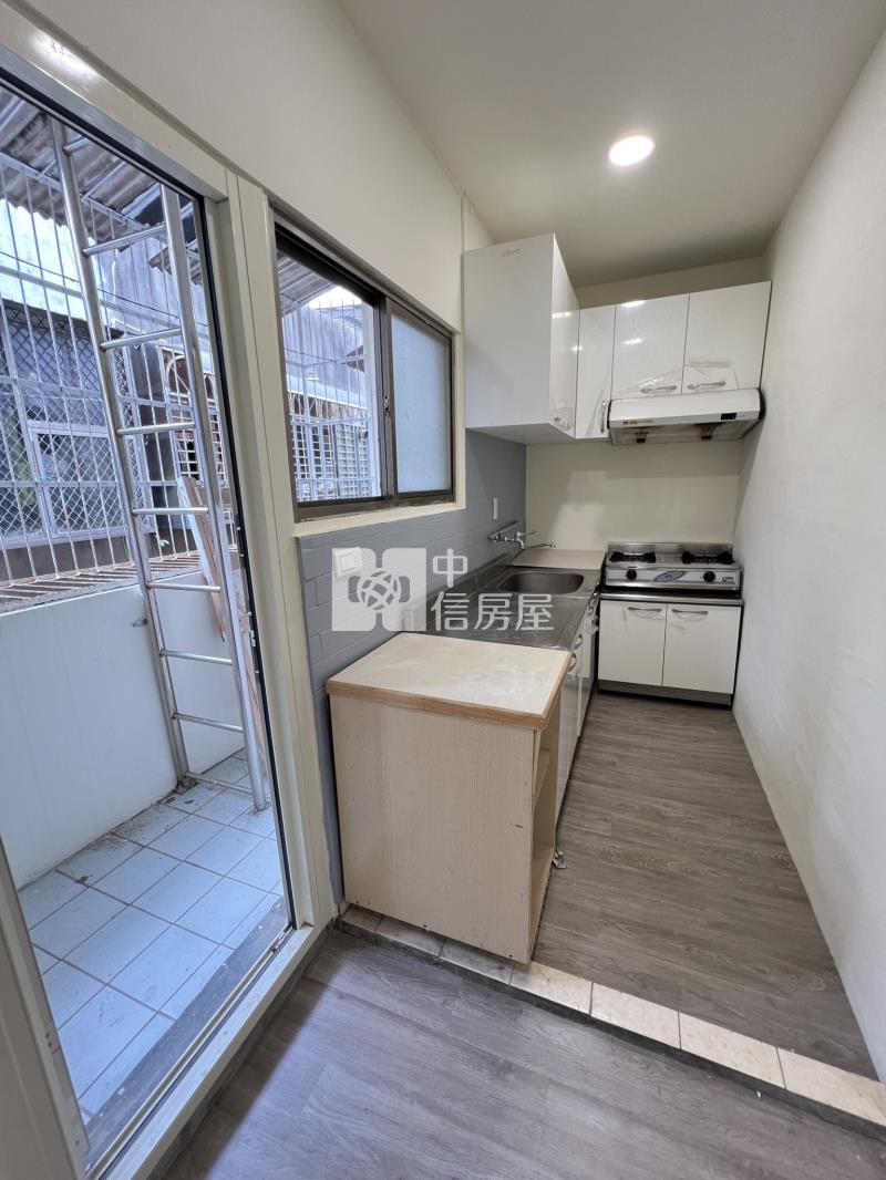 老街溪河畔景觀美3房房屋室內格局與周邊環境