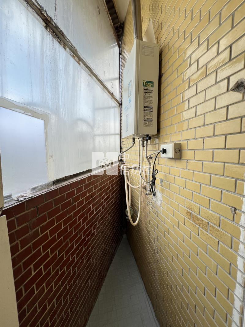 老街溪河畔景觀美3房房屋室內格局與周邊環境