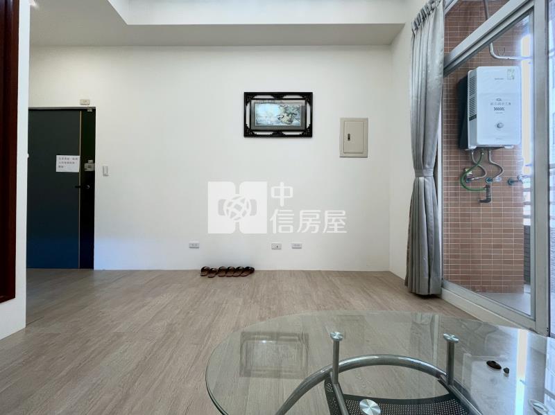 一點利市場旁低總價電梯2+1房房屋室內格局與周邊環境