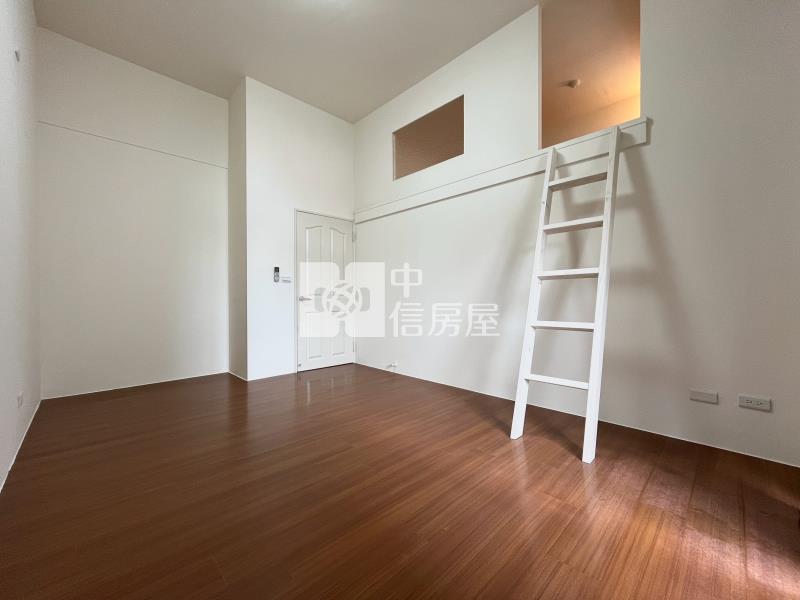 一點利市場旁低總價電梯2+1房房屋室內格局與周邊環境