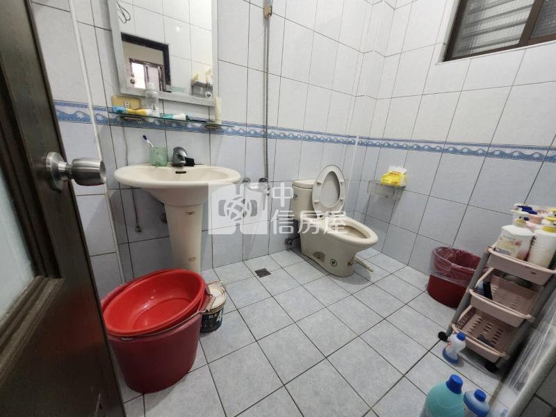 龍潭武漢國小面寬店住房屋室內格局與周邊環境