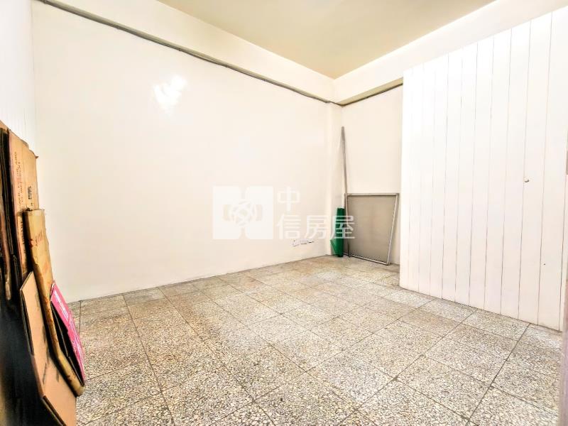 太平10米路@店住合一@透店房屋室內格局與周邊環境