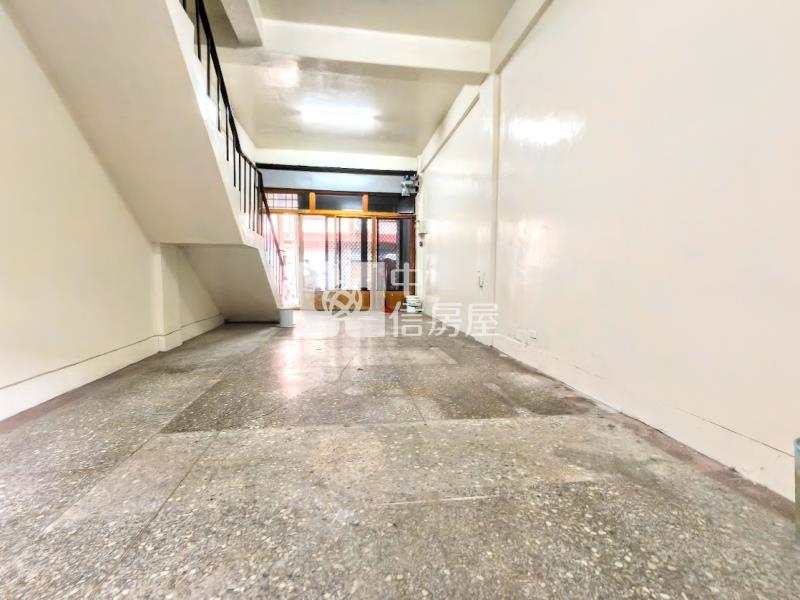 太平10米路@店住合一@透店房屋室內格局與周邊環境