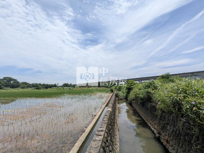 近中壢交流道大面寬都內農(已分割)房屋室內格局與周邊環境